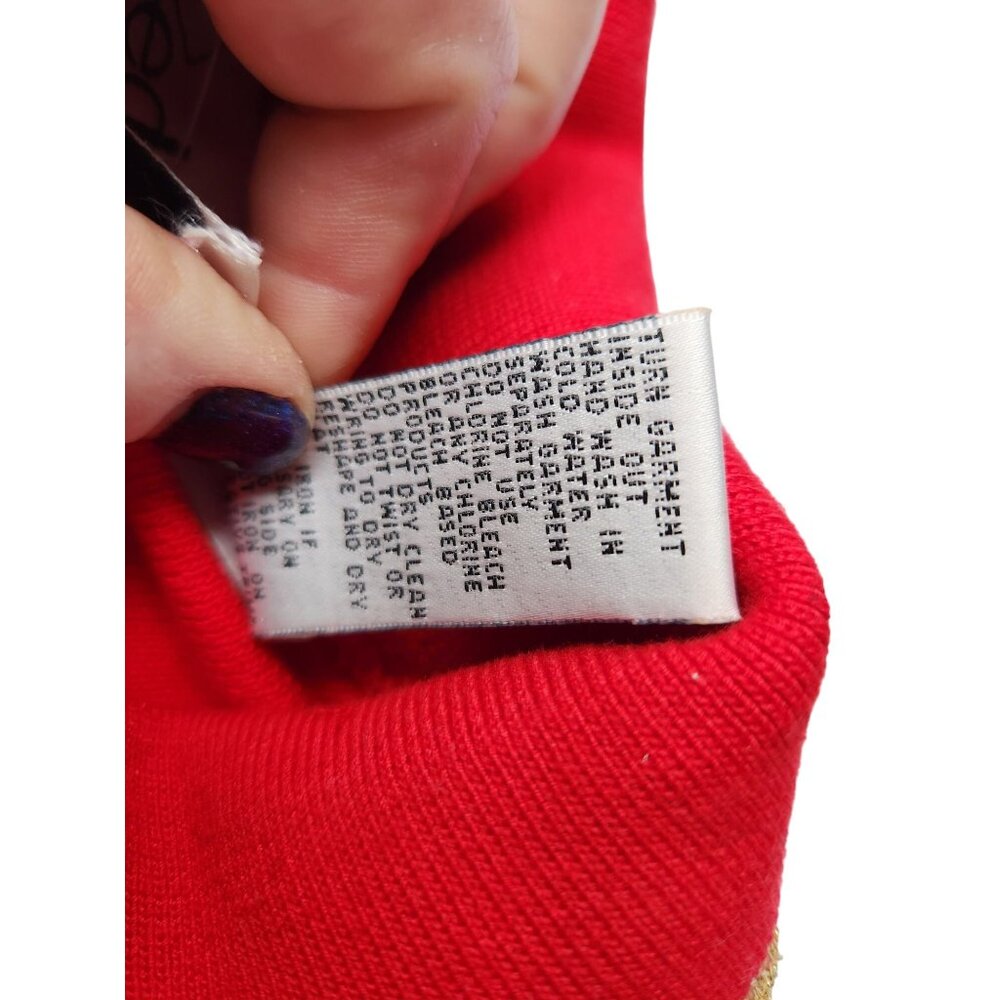 Vintage 80s 90s Red Crest Sweater with Gold Details Retro Streetwear Medium Top - Picture 6 of 7